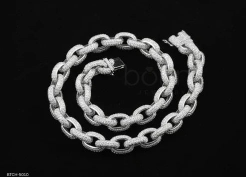 Iced Moissanite Cuban Link Chain – D Color VVS, Hand-Set Luxury | BONNT