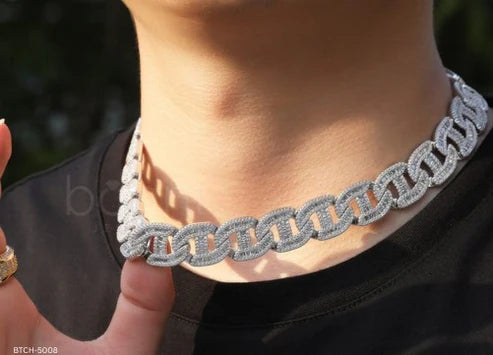 Iced Cuban Link Chain – D Color VVS Moissanite Diamond | Luxury Hip Hop Necklace