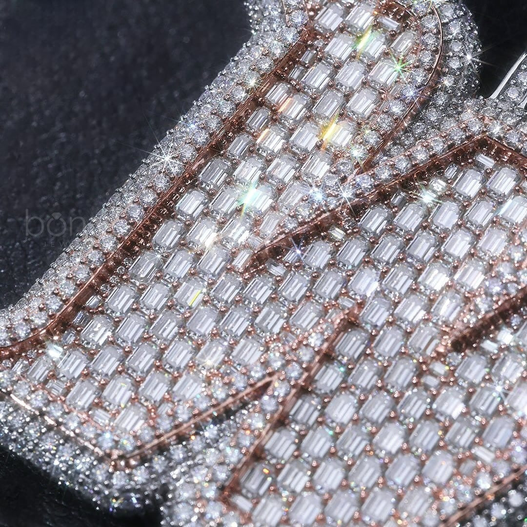 Signature Pendant in Lab-Grown Diamonds | Timeless Hip-Hop