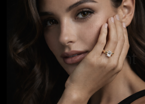 Radiant-Cut Lab-Grown Diamond Solitaire Engagement Ring – EF Color, VVS/VS Clarity