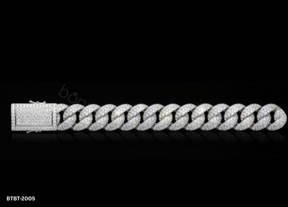 Iced Hip Hop Cuban Bracelet – D Color VVS Moissanite | Timeless Luxury Shine