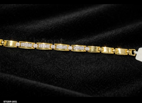 Men’s Moissanite Diamond Bracelet – D Color, VVS Clarity | Refined Brilliance
