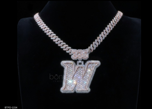 Signature Pendant in Lab-Grown Diamonds | Timeless Hip-Hop
