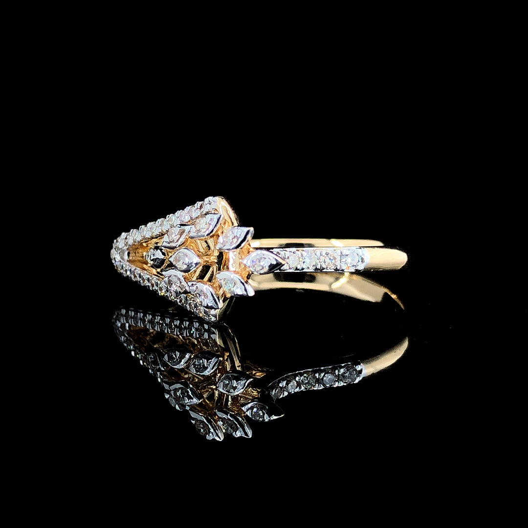 Blooming Leaf Halo Diamond Ring – Lab-Grown Brilliance in Elegant