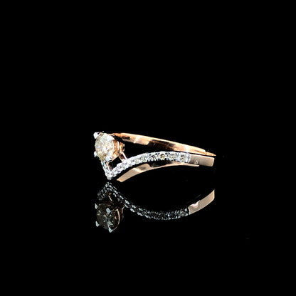 Chevron Solitaire Ring in Lab-Grown Diamond – EF Color, VVS/VS Clarity, Ideal Cut | Modern Luxury Ring