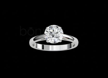 Eternal Sparkle Moissanite Solitaire Ring – D Color • VVS Clarity • Ideal Cut Brilliance