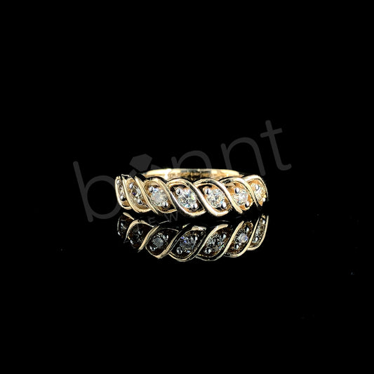 Rose Gold Diamond Infinity Band Ring - Elegant Twist of Eternal Sparkle