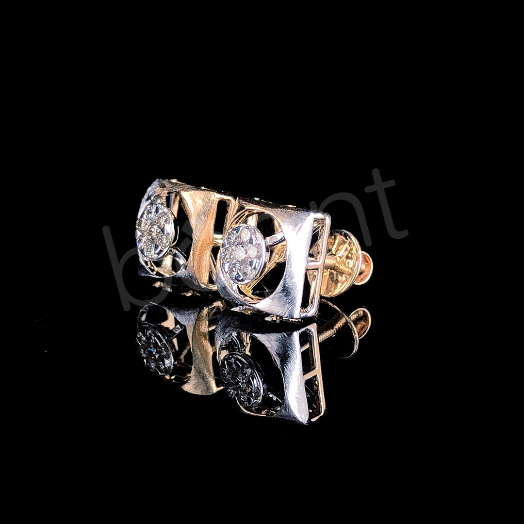 Rose Gold Diamond Stud Earrings – Square Illusion Setting with Brilliant Sparkle